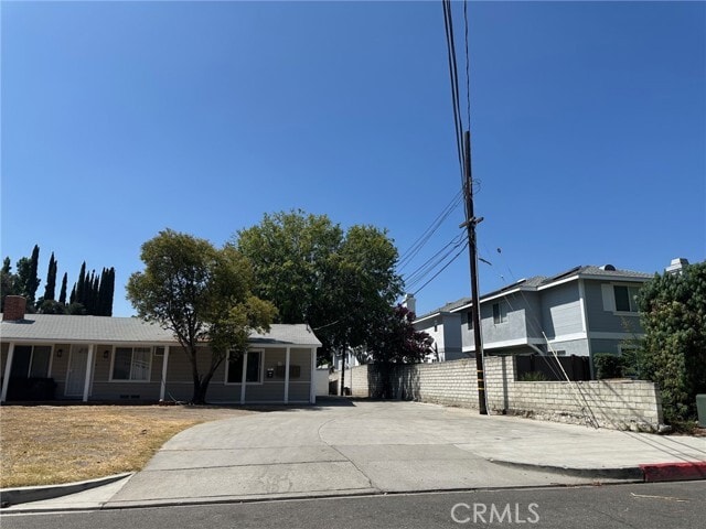 Primary Photo - 516 Diamond St