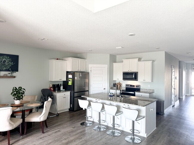 Foto del edificio - 5772 Conley Ct