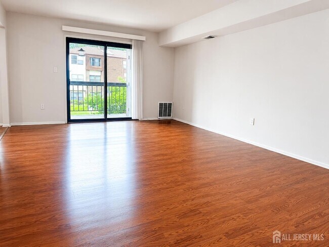 Foto del edificio - 1728 Raspberry Ct
