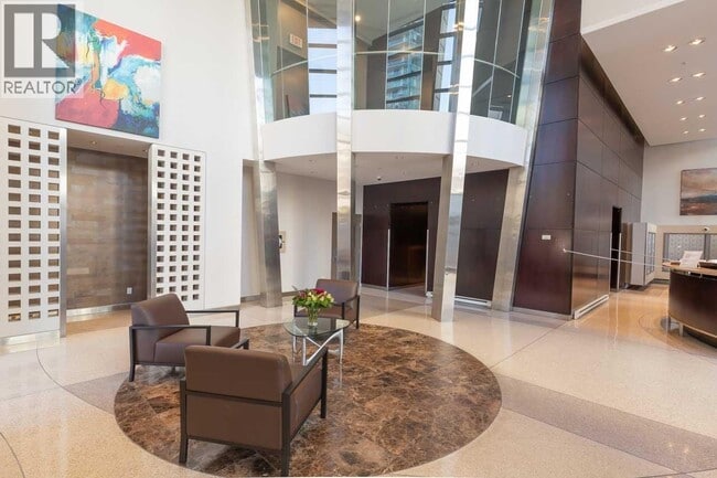 Building Photo - 1408 Strathmore Mews