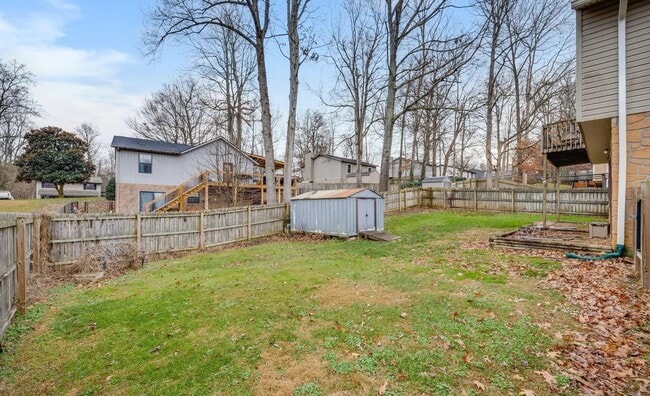 Building Photo - 1813 Todd Dr