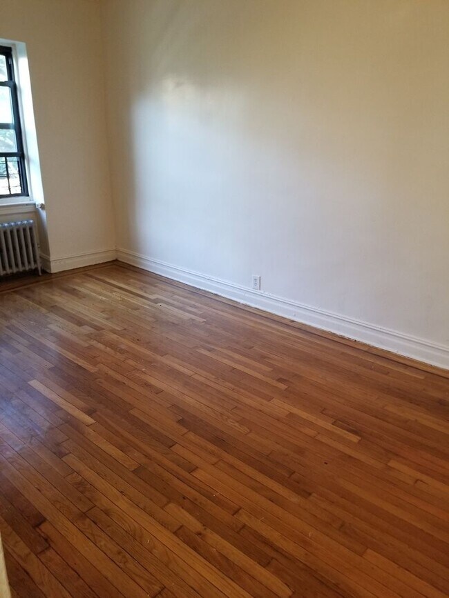 Foto del edificio - 2274 2nd Ave