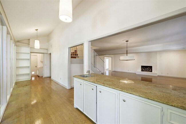 Foto del edificio - 3220 Windsor Rd