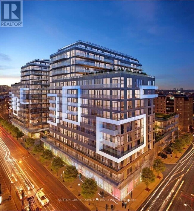 Building Photo - 1030 King St W