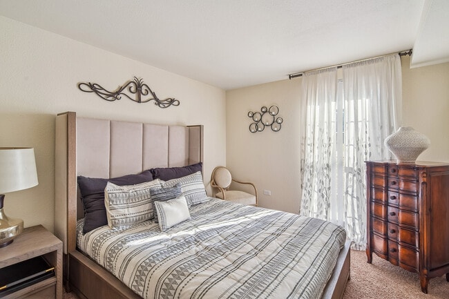 Foto del edificio - ReNew Kennedy Park