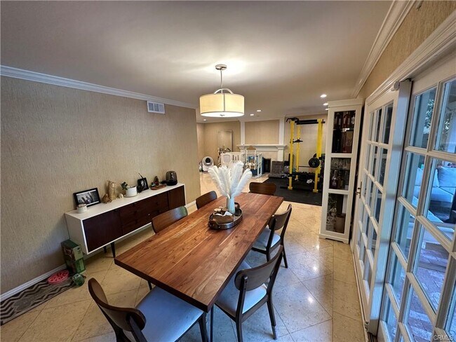 Foto del edificio - 14623 Weddington St