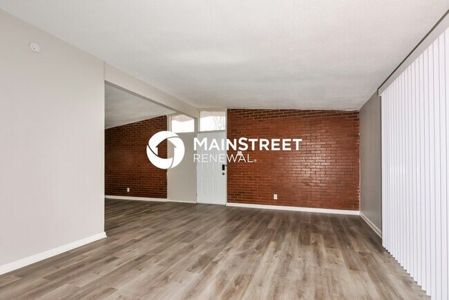 Foto del edificio - 3 Bedroom Pet-Friendly Home in St. Louis, ...