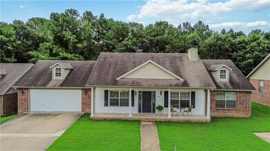 Building Photo - 4389 E Holiday Dr