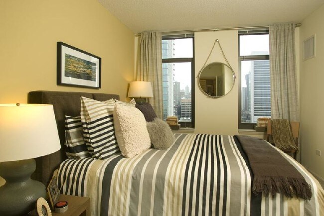 Foto del edificio - 330 N Desplaines St