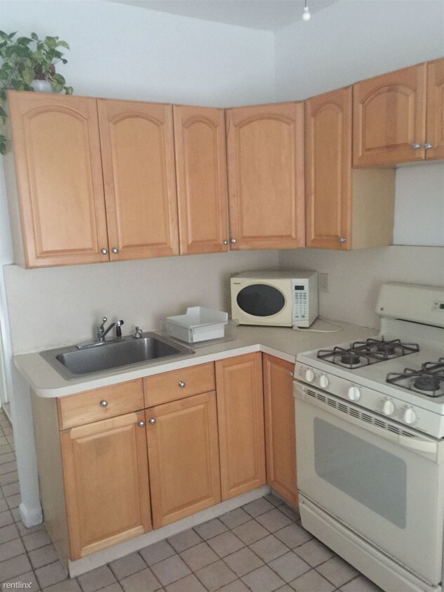 Primary Photo - 6405 70th St