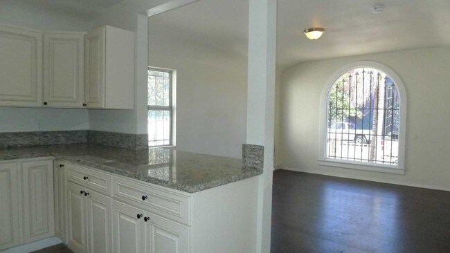 Building Photo - 331 W 58th St