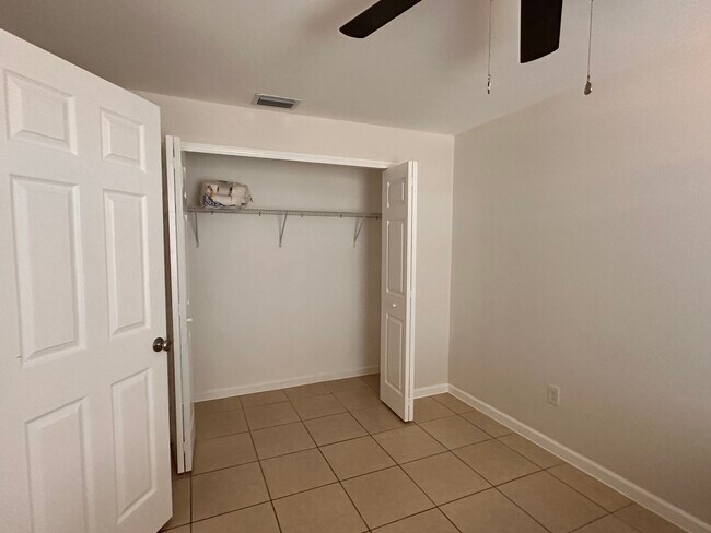 Foto del edificio - 1246 SE 8th St