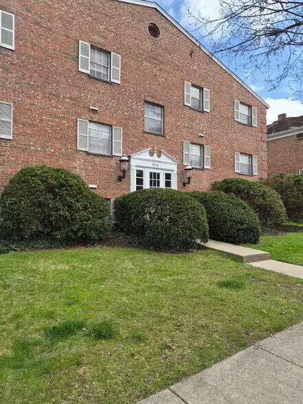 Foto del edificio - 3430 Telford St