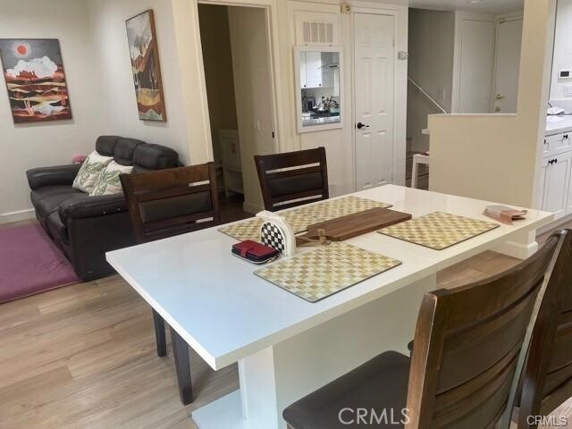 Building Photo - 1306 Calle Grande