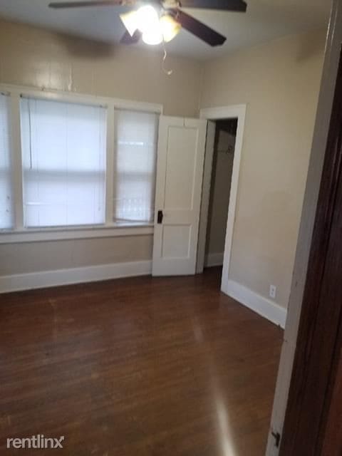 Building Photo - 3 br, 1 bath House - 235 S Greenwood St