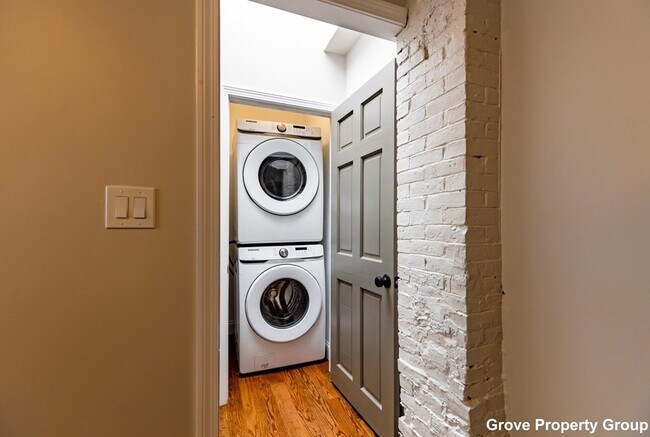 Foto del edificio - 532 E 5th St