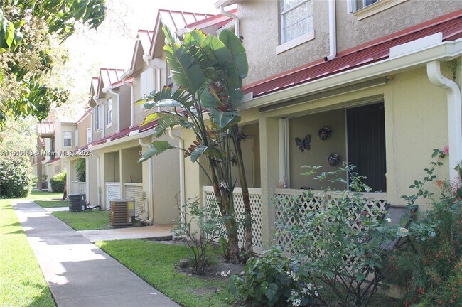Building Photo - 18338 NW 68th Ave