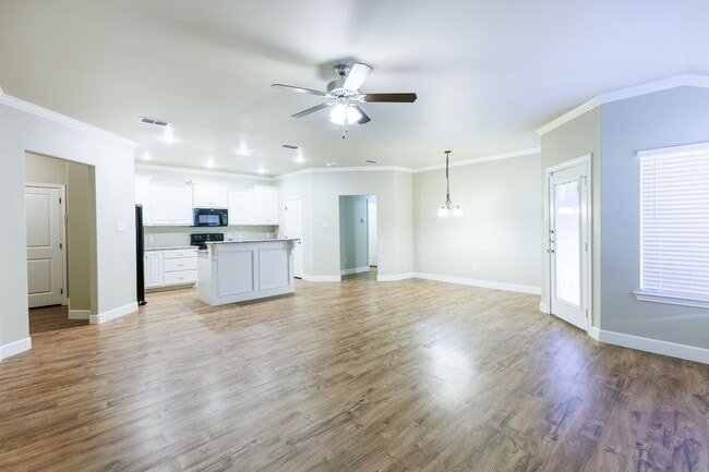 Foto del edificio - Beautiful, Spacious Duplex in South Lubbock