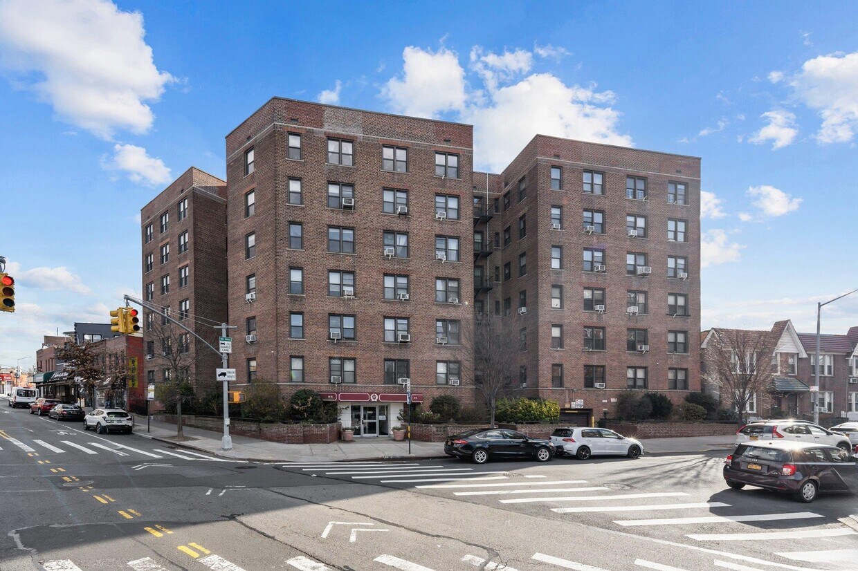 Foto principal - 48-21 40th St