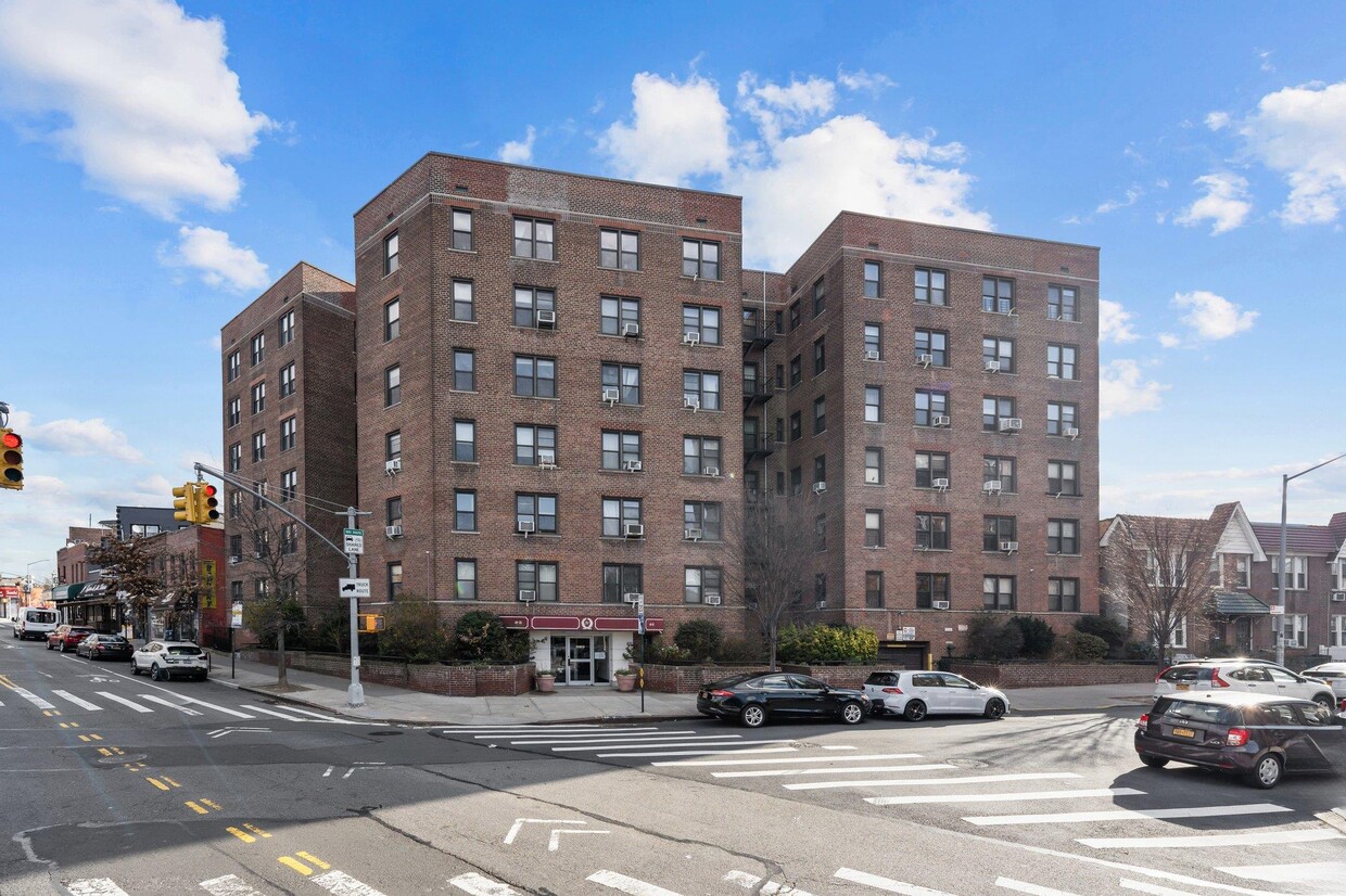 Primary Photo - 48-21 40th St