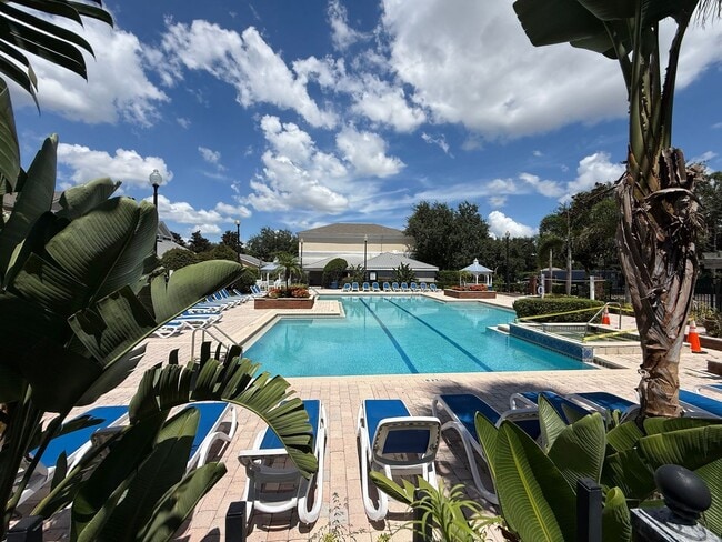 Building Photo - $1975 | 3-Bedroom 2-Bath Condo | Fully Ren...
