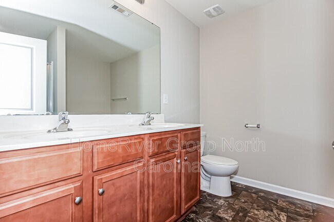Foto del edificio - 1923 Windy Willow Ln