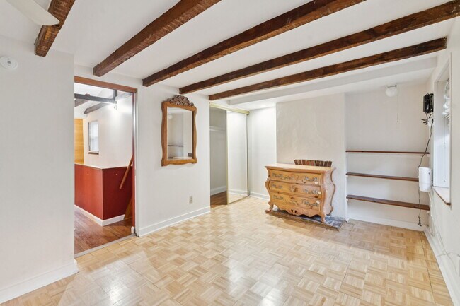 Foto del edificio - 760 S Sheridan St