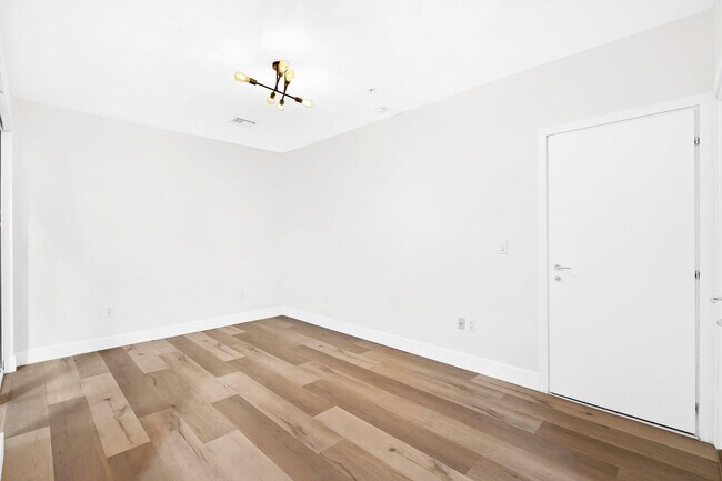 Foto del edificio - 775 NE 4th Ave