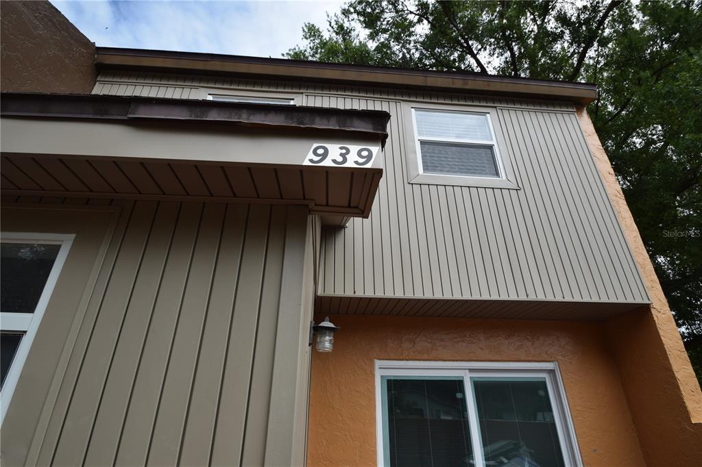 Foto principal - 939 Castle Way