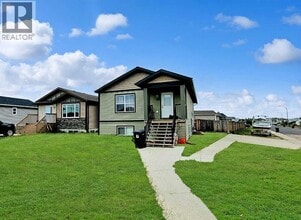 Building Photo - 11201-11298 98 St