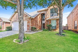 Building Photo - 3936 Glenwyck Dr