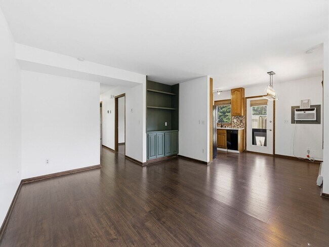 Foto del edificio - 2701 Stover St