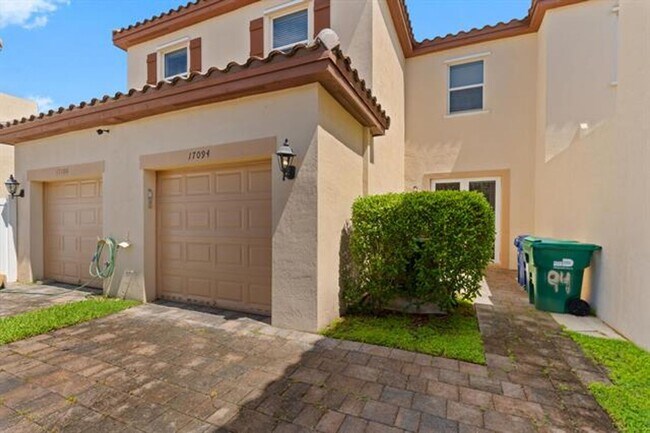 Building Photo - 17094 SW 95th Terrace