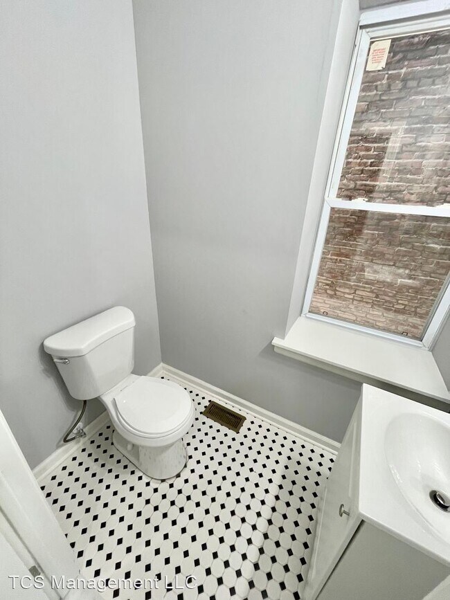 Building Photo - 4 br, 1.5 bath House - 4930 Brown Street (V)