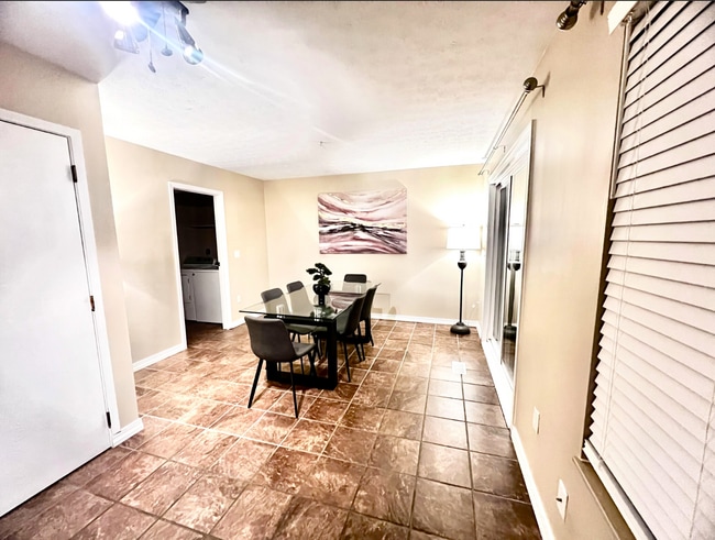Dining with Laundry Attached - 4311 Frontenac Dr