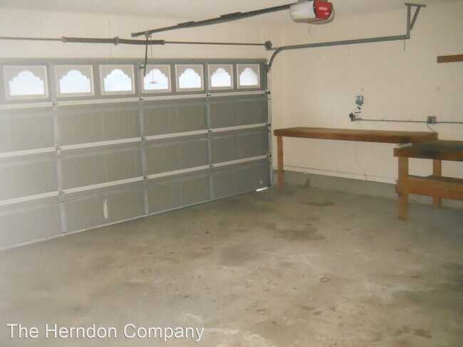 Foto del edificio - 3 br, 2 bath House - 5021 Pearl Davis Road