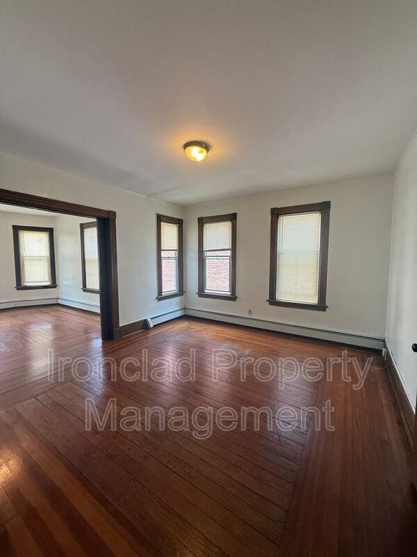 Building Photo - 175 Dwight St