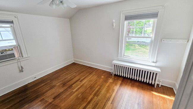 Bedroom 1 - 15 Yates Ave