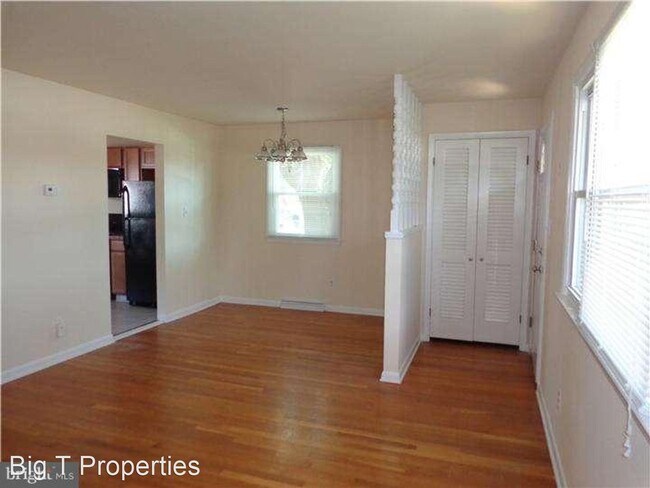 Building Photo - 3 br, 1 bath House - 200 Fenwick Ave