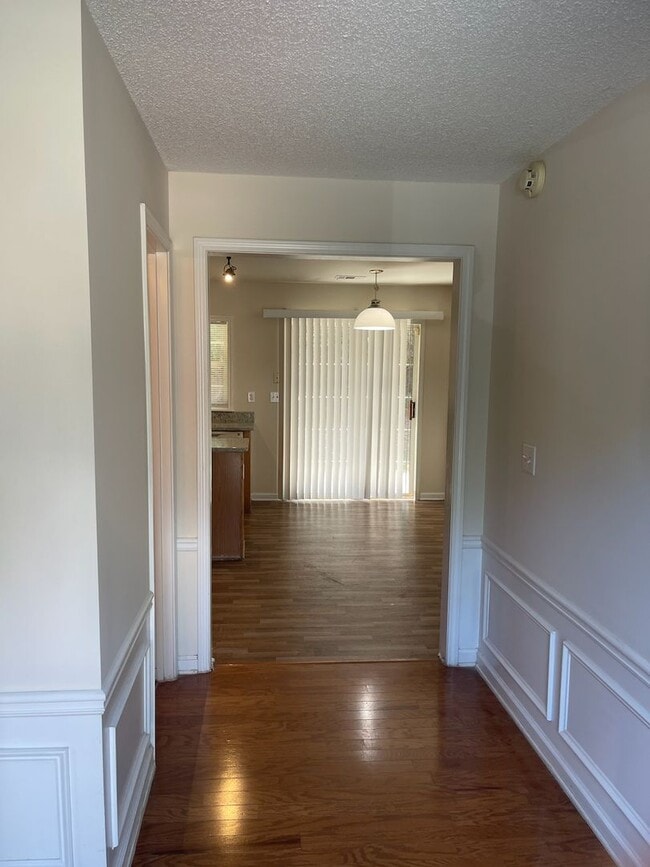 Building Photo - Gorgeous Peachtree Corners Home with Swim ...
