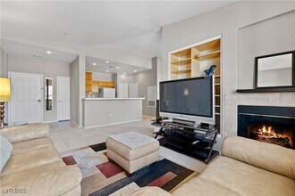 Building Photo - 1012 Domnus Ln