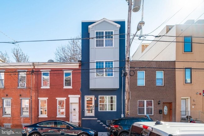 Building Photo - 1532 Catharine St