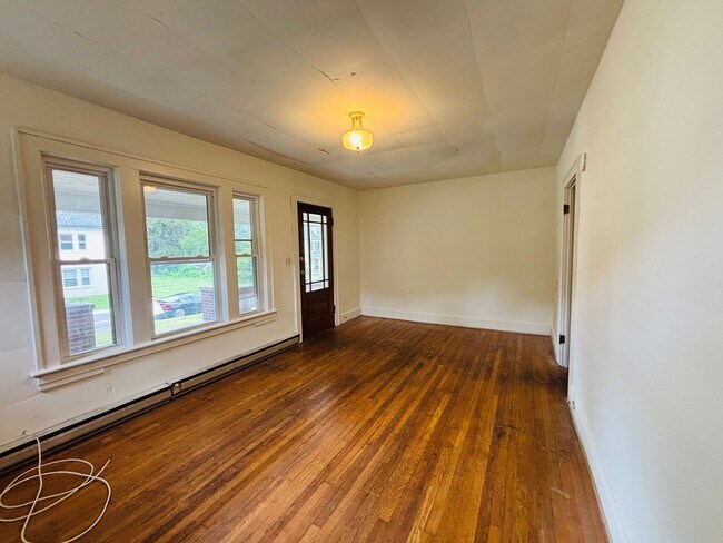 Foto del edificio - 2 Bedroom 1 Bath Duplex