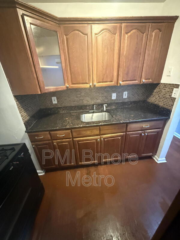 Foto del edificio - 922 W Lombard St