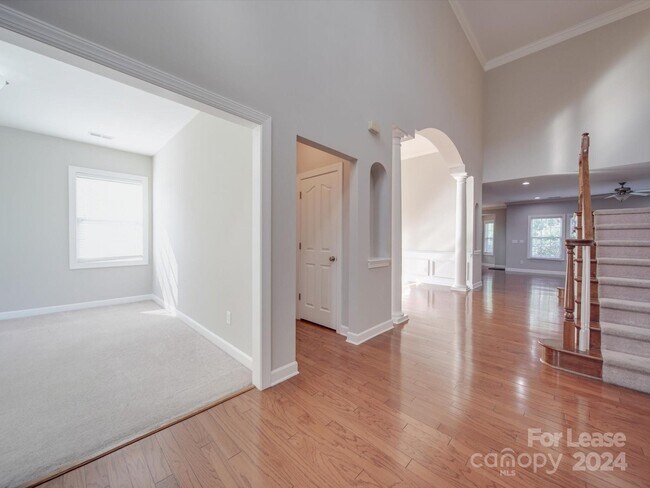 Foto del edificio - 15340 Prescott Hill Ave
