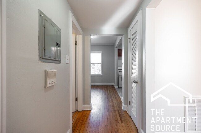 Foto del edificio - 2007 W Jarvis Ave