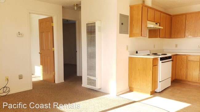 Building Photo - 2 br, 1 bath House - 882 Murray Road
