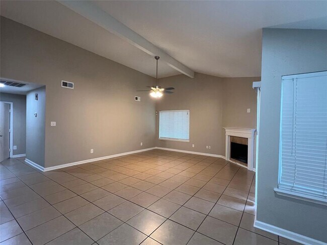 Foto del edificio - 12603 Hickory Bend Dr