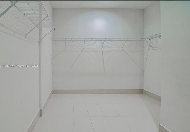 Foto del edificio - 55 SW 9th St