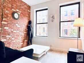 Building Photo - Ludlow St